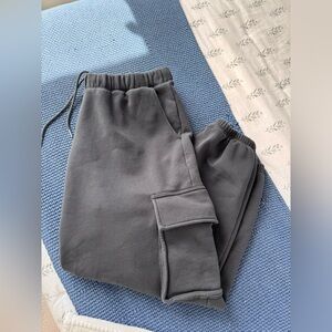 A&F Sunday Cargo Joggers